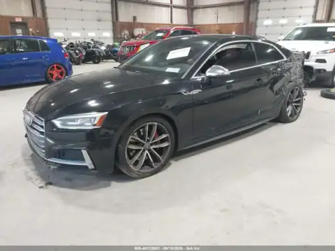 WAUP4AF56JA002498 — 2018 Audi S5, photo 2 from IAAI 21.10.2026, Front and rear