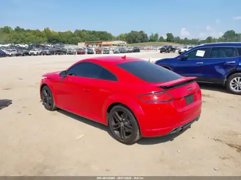 TRUC5AFV6H1002693 — 2017 Audi TT, foto 3 de IAAI, Parte delantera