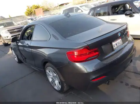 WBA2J5C54KVC07927 — 2019 BMW 2ER, photo 3 from IAAI, Right front