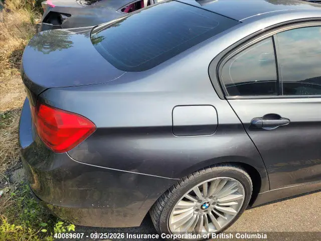 WBA3C3G56ENS72003 — 2014 BMW 320I, фото 4 с аукциона IAAI 28.09.2026, Передняя часть справа