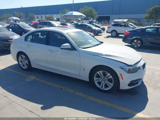 WBA8E1C36HA156496 — 2017 BMW 330E Iperformance, Передня частина (Front End), фото до ремонту