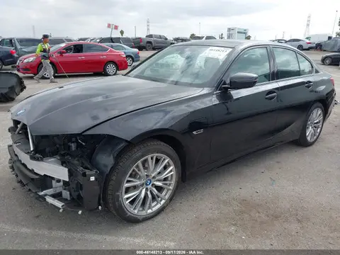 2023 BMW 330e VIN 3MW39FF01P8C80294 фото 2
