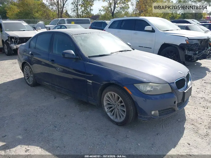 WBAPK7G59BNN78054 — 2011 BMW 3ER, фото 2 с аукциона IAAI, Естественный износ
