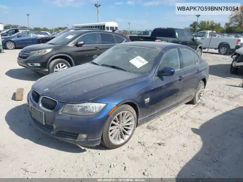 WBAPK7G59BNN78054 — 2011 BMW 3ER, фото 3 с аукциона IAAI, Естественный износ