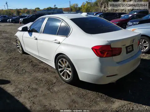 WBA8E5G53HNU22844 — 2017 BMW 3ER, zdjęcie 3 z IAAI 03.11.2026, Normalne zużycie