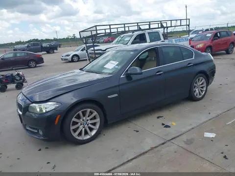 2015 BMW 535i VIN WBA5B1C58FD917778 фото 2