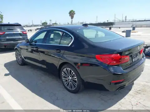 WBAJS3C01LWW62163 — 2020 BMW 5ER, photo 3 from IAAI, Front end