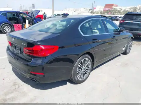 WBAJS3C01LWW62163 — 2020 BMW 5ER, photo 4 from IAAI, Front end