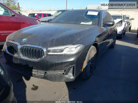 WBA53BH08MCF23929 — 2021 BMW 5ER, ფოტო 3, IAAI, უკანა მარცხენა ნაწილი