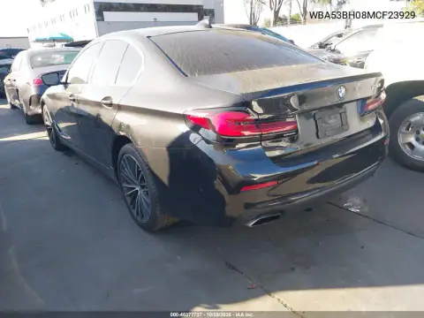 WBA53BH08MCF23929 — 2021 BMW 5ER, ფოტო 4, IAAI, უკანა მარცხენა ნაწილი
