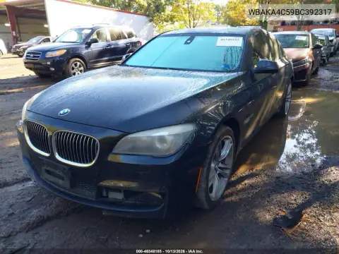 WBAKA4C59BC392317 — 2011 BMW 7ER, фото 3 с аукциона IAAI 22.10.2026, Естественный износ
