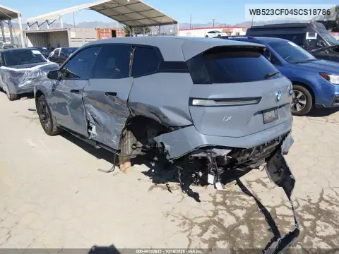 WB523CF04SCS18786 — 2025 BMW iX, фото 3 с аукциона IAAI, задняя часть слева