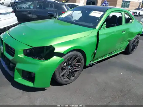 3MF23DM08S8F59514 — 2025 BMW M2, zdjęcie 2 z IAAI, Prawy bok