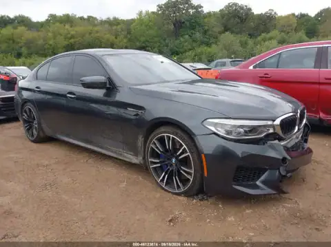 WBSJF0C5XJB282009 — 2018 BMW M5, Parte delantera (Front End), fotos antes de reparar