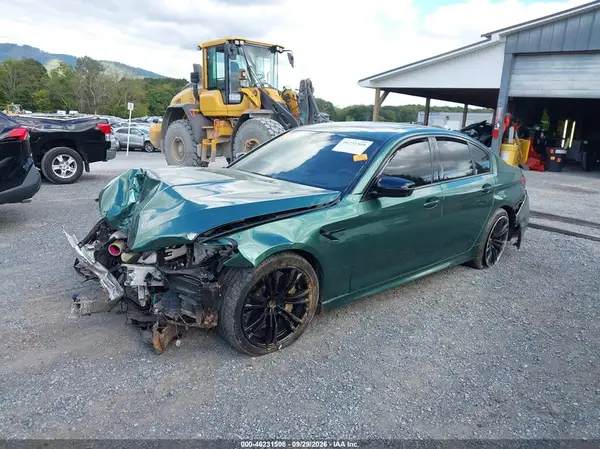 WBSJF0C04LCE25511 — 2020 BMW M5, photo 2 from IAAI, Biohazard / chemical