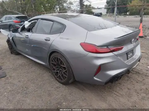 WBSGV0C0XPCL62348 — 2023 BMW M8, foto 3 de IAAI, Parte delantera