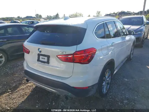 2017 BMW X1 VIN WBXHT3C3XH5F73591 фото 4