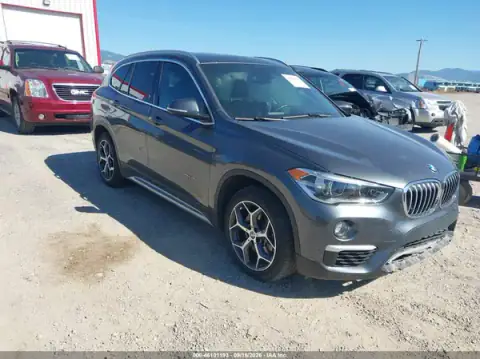 WBXHT3C32H5F86755 — 2017 BMW X1, Lewy bok (Left Side), zdjęć przed naprawą