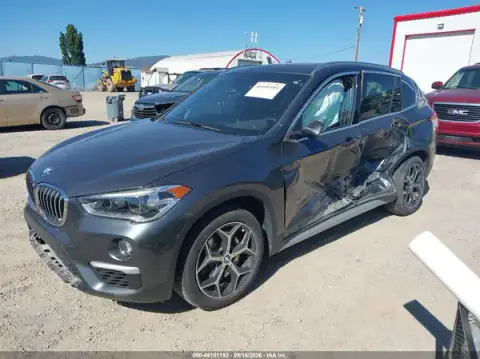 WBXHT3C32H5F86755 — 2017 BMW X1, фото 2 з IAAI, Лівий бік
