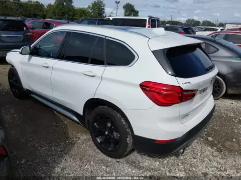 WBXHT3C32J5L32546 — 2018 BMW X1, фото 3 з IAAI, Передня частина