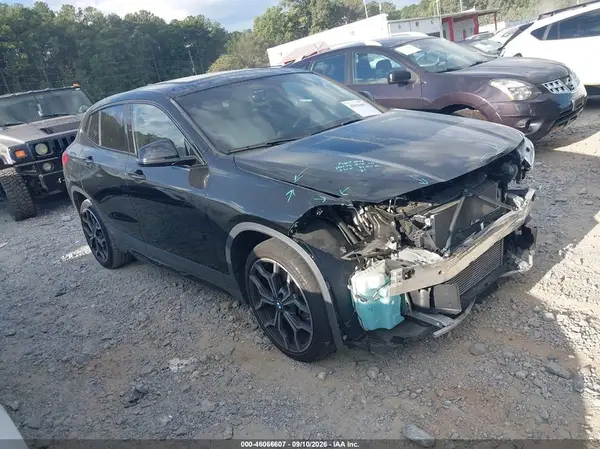 WBXYJ3C31JEJ75176 — 2018 BMW X2, Передняя часть (Front End), фото до ремонта
