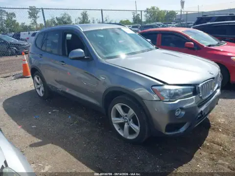 5UXWX9C5XH0T14315 — 2017 BMW X3, Parte delantera (Front End), fotos antes de reparar