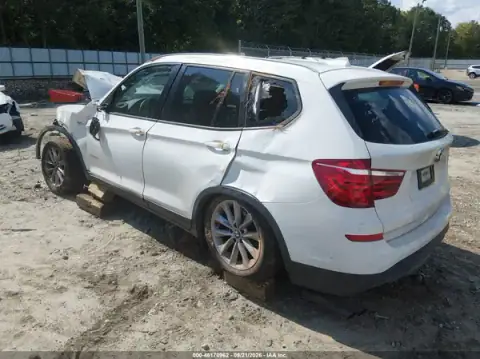 5UXWX9C5XH0T02116 — 2017 BMW X3, photo 3 from IAAI, Rollover