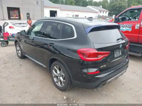 5UXTY5C02L9B70585 — 2020 BMW X3, фото 3 з IAAI, Передня частина