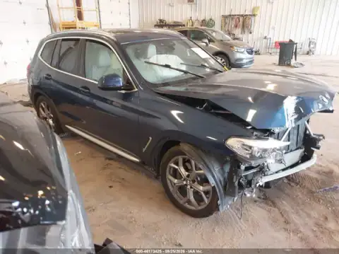 5UXTY3C09LLU69429 — 2020 BMW X3, Parte delantera (Front End), fotos antes de reparar