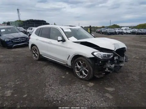 5UXTS1C05M9E10983 — 2021 BMW X3, ПЕРЕДНЯЯ ЧАСТЬ (Front End), фото до ремонта