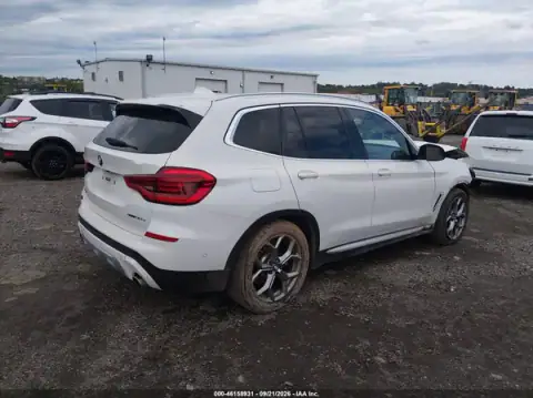 5UXTS1C05M9E10983 — 2021 BMW X3, zdjęcie 4 z IAAI, Przód