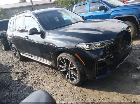 5UXCW2C04L9C44089 — 2020 BMW X7, წინა ნაწილი (Front End), ფოტოები შეკეთებამდე