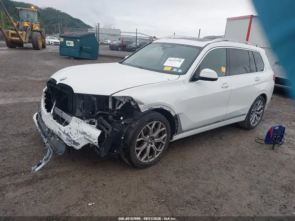 5UXCW2C06M9E41007 — 2021 BMW X7, фото 2 с аукциона IAAI 13.10.2026, Передняя часть