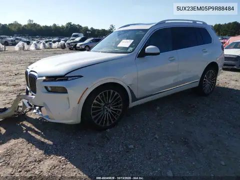 5UX23EM05P9R88484 — 2023 BMW X7, фото 3 с аукциона IAAI, Передняя часть справа