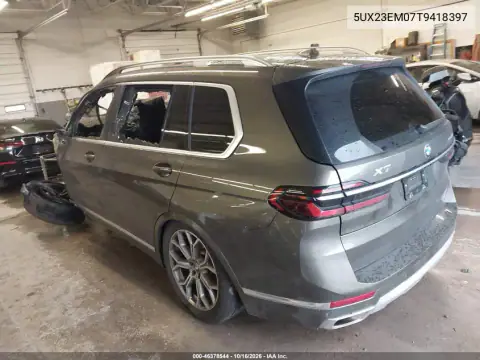 5UX23EM07T9418397 — 2026 BMW X7, foto 3 de IAAI, Incendio