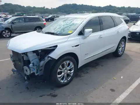 5GAEVCKW2LJ117010 — 2020 Buick Enclave, фото 2 з IAAI, Передня частина