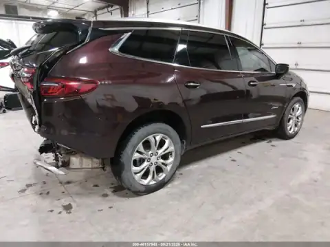 5GAEVCKW5MJ157969 — 2021 Buick Enclave, ფოტო 4, IAAI, უკანა ნაწილი