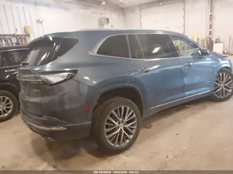 5GAEVCRS5SJ284639 — 2025 Buick Enclave, фото 4 з IAAI, Передня частина