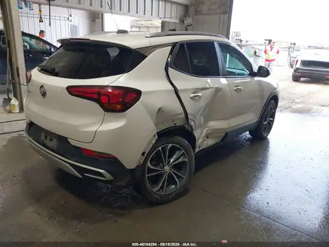 KL4MMESL7MB132638 — 2021 Buick Encore GX AWD Select, ფოტო 4, IAAI 23.10.2026, მარჯვენა მხარე