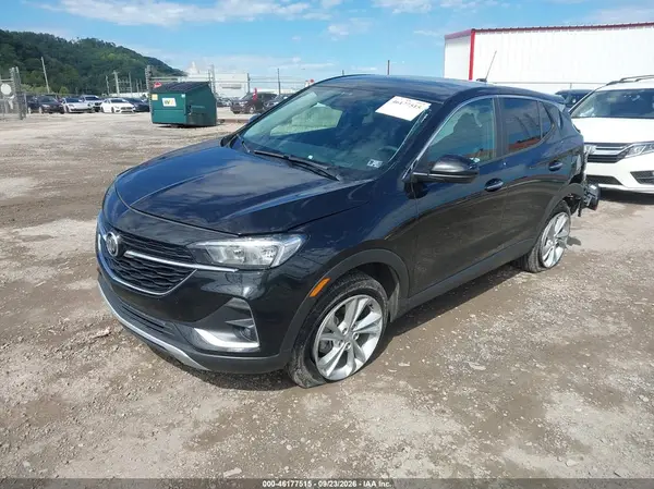 KL4MMCSLXLB106473 — 2020 Buick Encore GX, zdjęcie 2 z IAAI 13.10.2026, Tył
