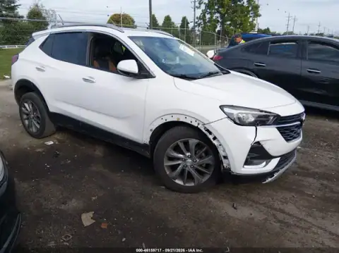 KL4MMFSL5MB158886 — 2021 Buick Encore GX, Delantera izquierda (Left Front), fotos antes de reparar