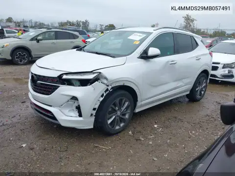 KL4MMDS29MB057491 — 2021 Buick Encore GX, zdjęcie 3 z IAAI, Przód