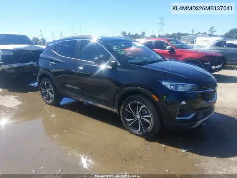 KL4MMDS26MB137041 — 2021 Buick Encore GX, Задняя часть, фото до ремонта