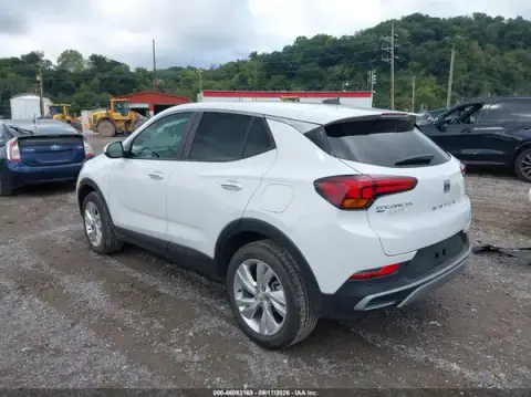 KL4AMCSL0TB241609 — 2026 Buick Encore GX, zdjęcie 3 z IAAI 29.09.2026, Prawy bok