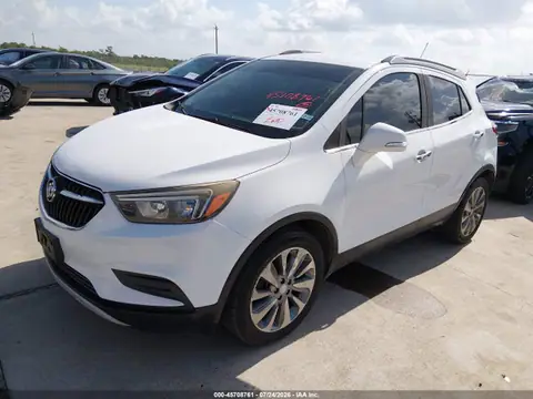 KL4CJASB2HB042579 — 2017 Buick Encore Preferred, zdjęcie 2 z IAAI 23.10.2026, Lewy tył