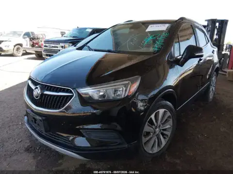 KL4CJASB2JB618175 — 2018 Buick Encore, ფოტო 2, IAAI 22.09.2026, ბუნებრივი ცვეთა