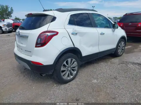 KL4CJASB7JB525426 — 2018 Buick Encore, foto 4 de IAAI, Lado derecho