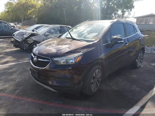 KL4CJASB0JB640031 — 2018 Buick Encore, photo 2 from IAAI, Roof