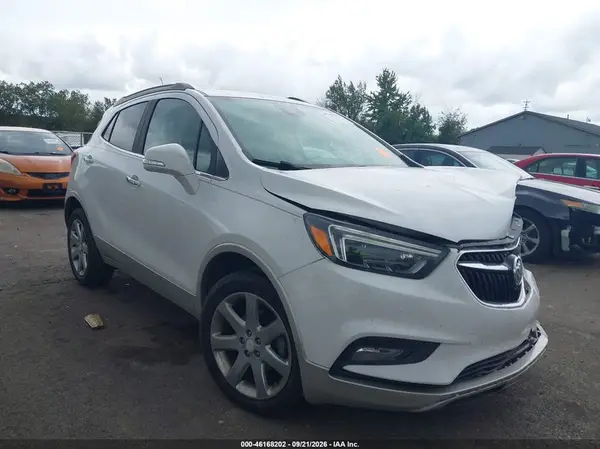 KL4CJCSB6JB560471 — 2018 Buick Encore, Передняя часть слева (Left Front), фото до ремонта