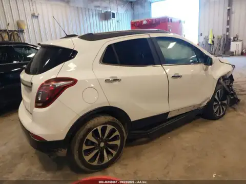 KL4CJBSB1JB563126 — 2018 Buick Encore, photo 4 from IAAI, Front end